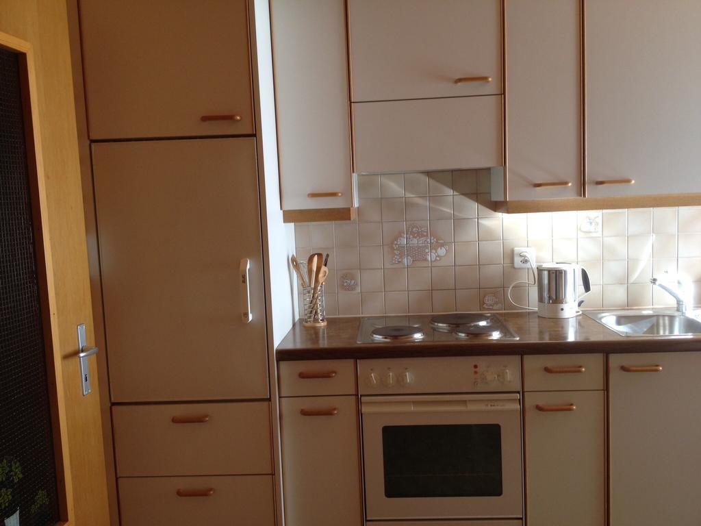 Staldenried Ferienwohnung Номер фото